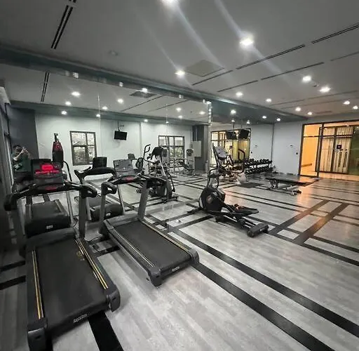 Chic And Cozy Viceroy Residences Taguig Apartment